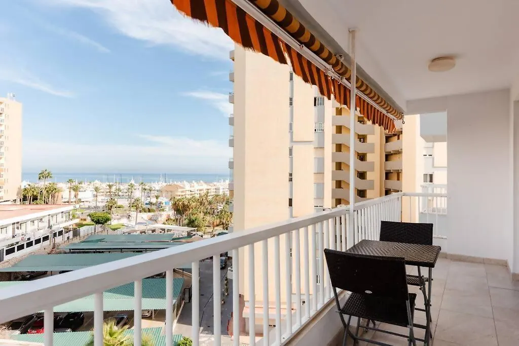Amplio Con Vistas Al Mar Y Piscina En Benalmadena Apartment