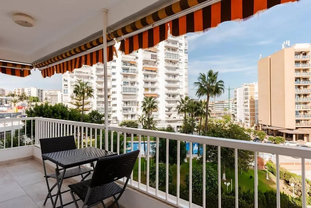 Amplio Con Vistas Al Mar Y Piscina En Benalmadena Apartment Spain