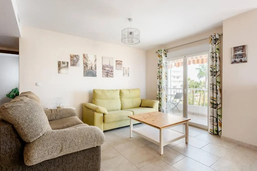 Amplio Con Vistas Al Mar Y Piscina En Benalmadena Apartment 0*,  Spain