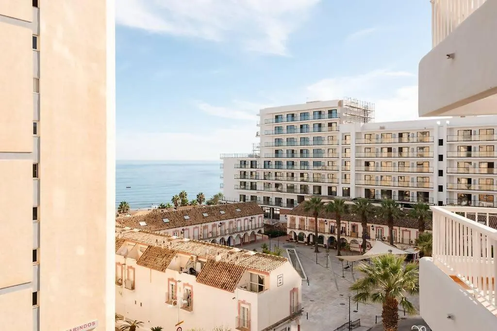 Amplio Con Vistas Al Mar Y Piscina En Benalmadena Apartment